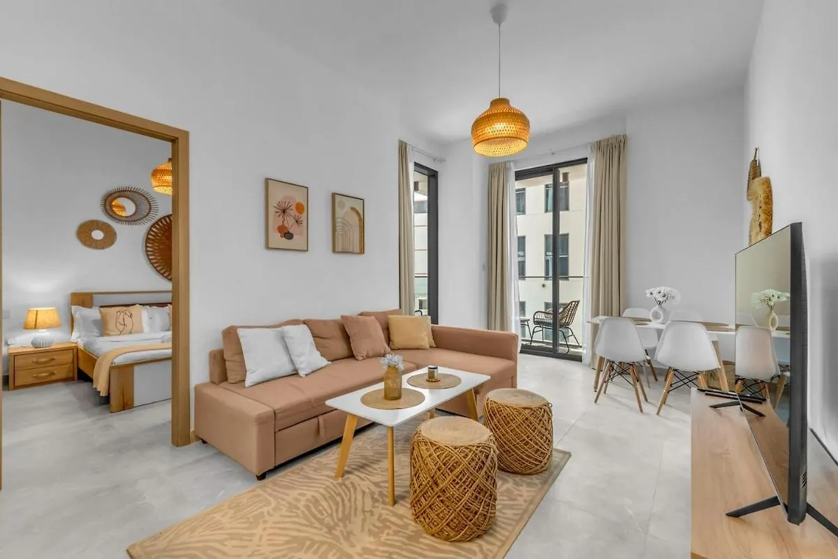 Waves - Rustic Chic 1 Bedroom Retreat In Vibrant Jvc Dubai 0*,